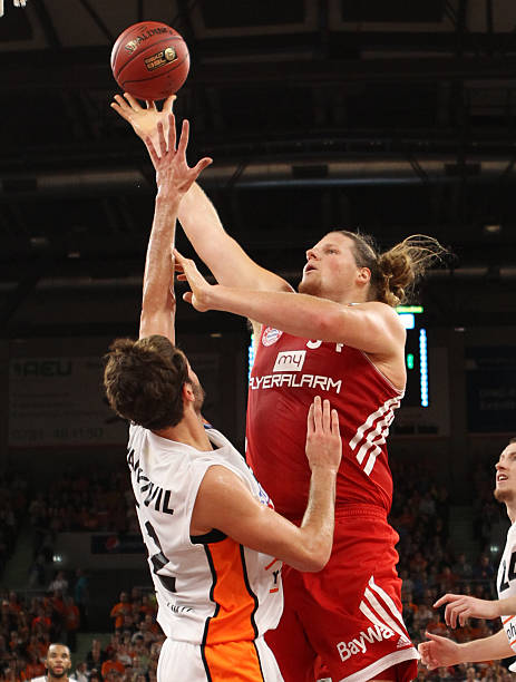 从战术角度 从战术角度